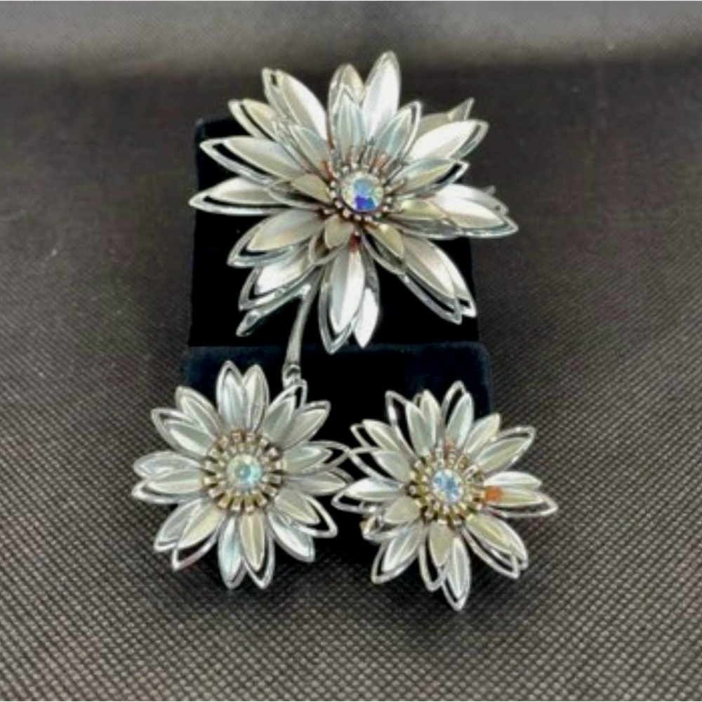 Silver toned vintage brooch and earrings